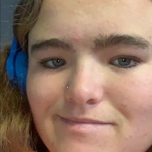 Meet your Posher, Christie